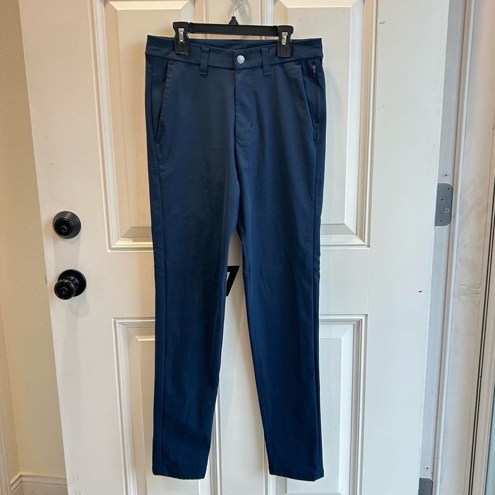 Navy blue Lululemon high-rise straight-leg trousers #lululemonpants Size 28